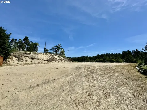 Lake Point Drive Florence OR 97439