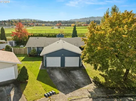 2236 SE 10th Street Gresham OR 97080