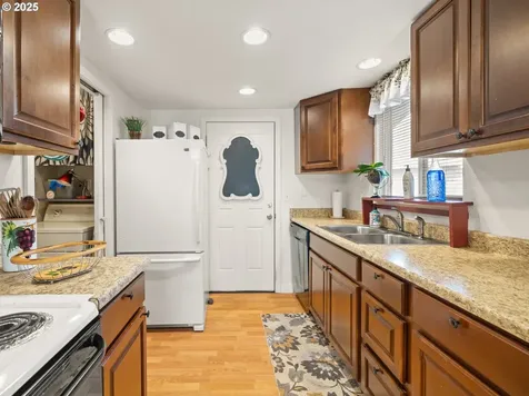 2236 SE 10th Street Gresham OR 97080