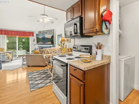 2236 SE 10th Street Gresham OR 97080