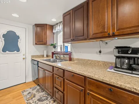 2236 SE 10th Street Gresham OR 97080