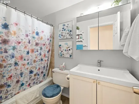 2236 SE 10th Street Gresham OR 97080