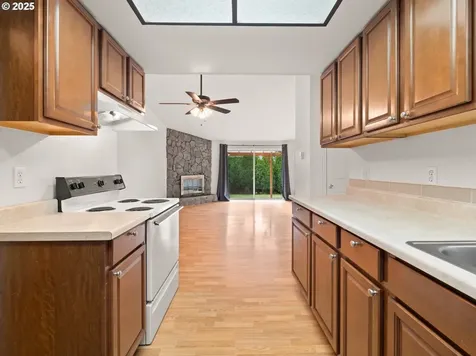 2236 SE 10th Street Gresham OR 97080