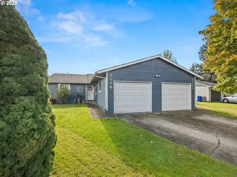 2236 SE 10th Street Gresham OR 97080