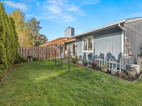 2236 SE 10th Street Gresham OR 97080