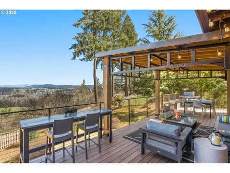 17287 S Overlook Road Oregon City OR 97045