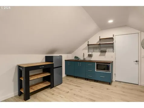17287 S Overlook Road Oregon City OR 97045