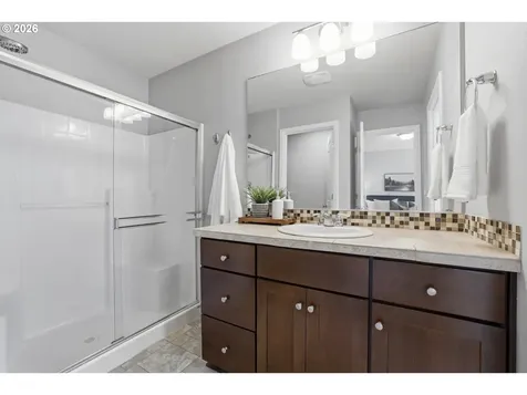 17226 SW 119th Place King City OR 97224