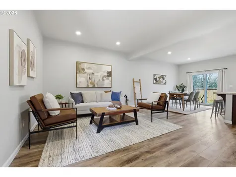 17226 SW 119th Place King City OR 97224