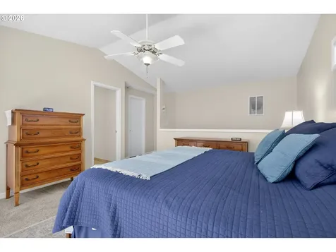 11824 SE Sunnycreek Lane Clackamas OR 97015