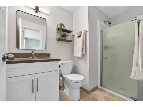 11824 SE Sunnycreek Lane Clackamas OR 97015