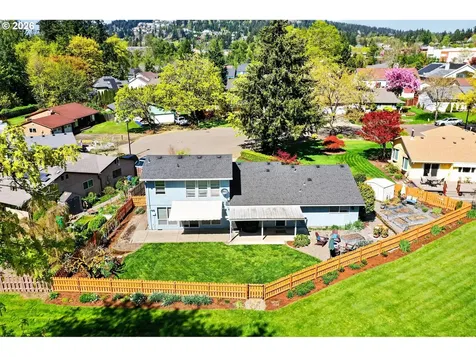 11824 SE Sunnycreek Lane Clackamas OR 97015