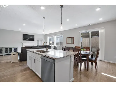 1634 36th Place Forest Grove OR 97116