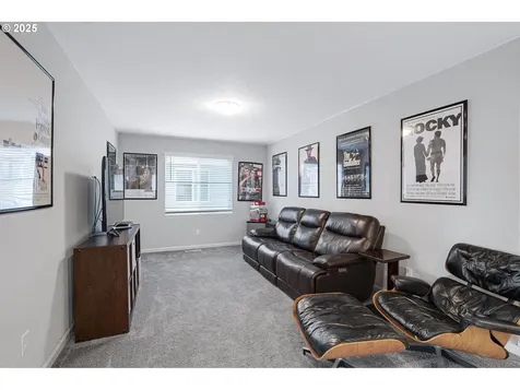 1634 36th Place Forest Grove OR 97116