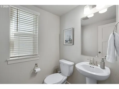 1634 36th Place Forest Grove OR 97116