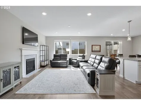 1634 36th Place Forest Grove OR 97116