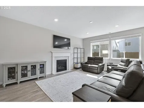 1634 36th Place Forest Grove OR 97116