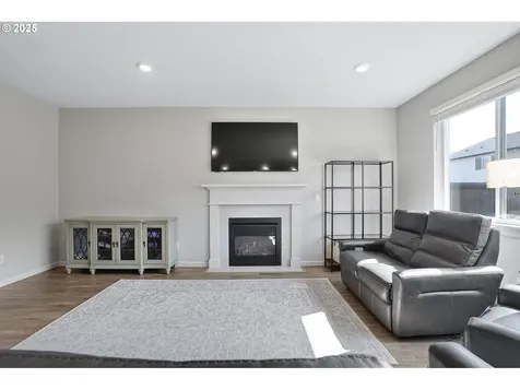1634 36th Place Forest Grove OR 97116