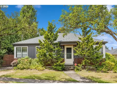 1915 NE 76th Avenue Portland OR 97213