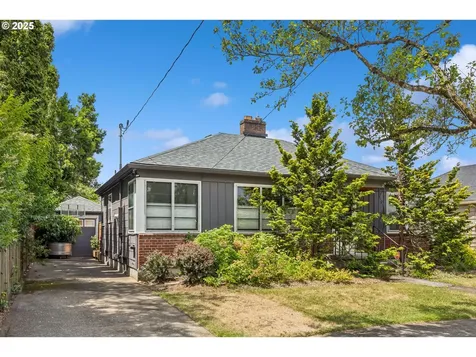 1915 NE 76th Avenue Portland OR 97213