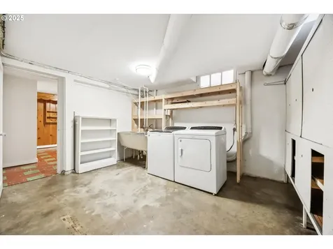 1915 NE 76th Avenue Portland OR 97213