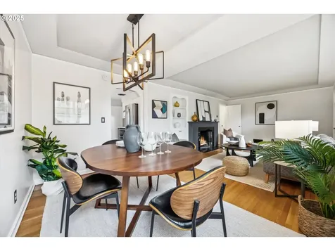 1915 NE 76th Avenue Portland OR 97213