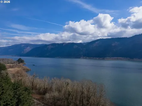 State Highway 14 Washougal WA 98671