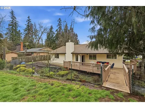 939 Hazelwood Drive Oregon City OR 97045