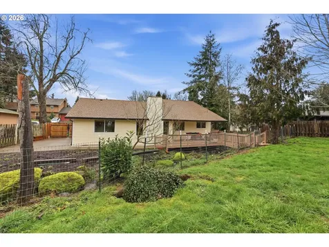 939 Hazelwood Drive Oregon City OR 97045