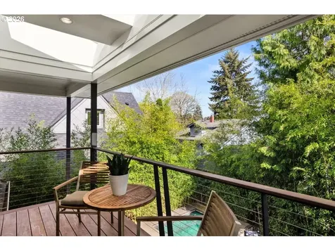 2817 NE Hamblet Street Portland OR 97212