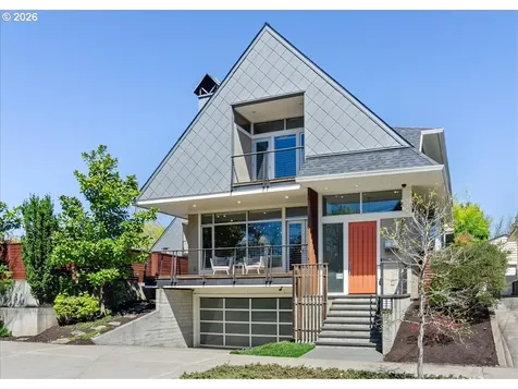2817 NE Hamblet Street Portland OR 97212