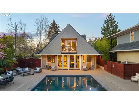 2817 NE Hamblet Street Portland OR 97212