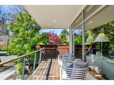 2817 NE Hamblet Street Portland OR 97212