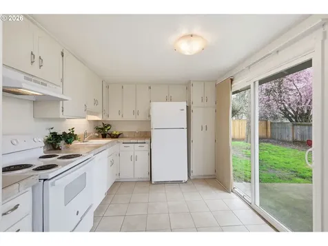 3705 Peppertree Drive Eugene OR 97402