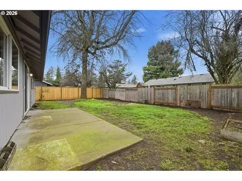 3705 Peppertree Drive Eugene OR 97402
