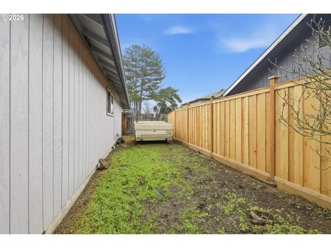 3705 Peppertree Drive Eugene OR 97402