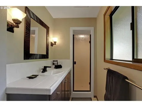 775 SW 84th Court Portland OR 97225