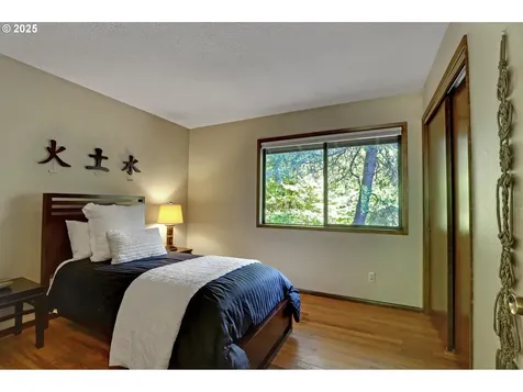 775 SW 84th Court Portland OR 97225