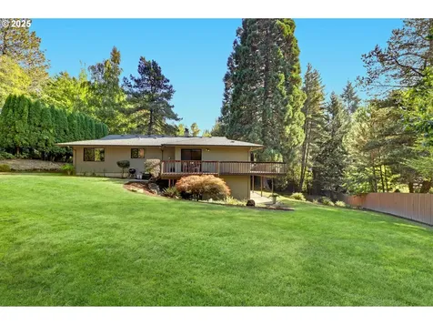 775 SW 84th Court Portland OR 97225