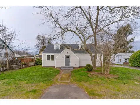 4623 NE Sumner Street Portland OR 97218