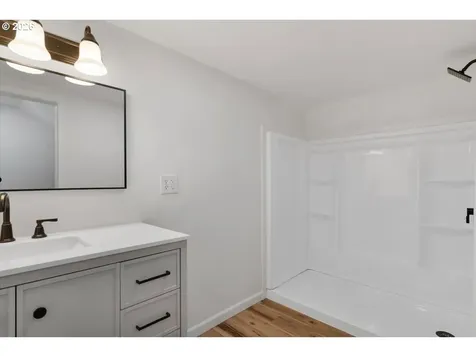 4623 NE Sumner Street Portland OR 97218