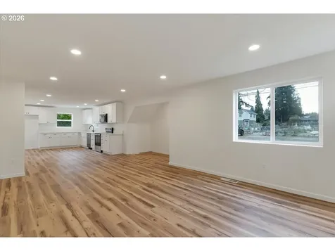 4623 NE Sumner Street Portland OR 97218