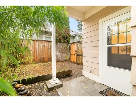 618 NE Killingsworth Court Portland OR 97211