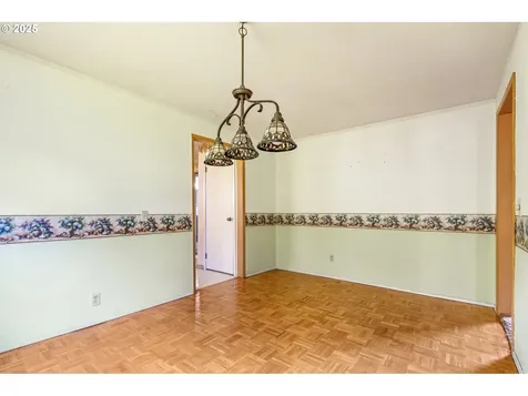 402 S Buckner Street Centralia WA 98531