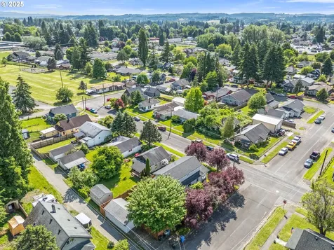 402 S Buckner Street Centralia WA 98531