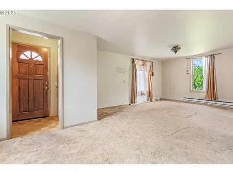 402 S Buckner Street Centralia WA 98531