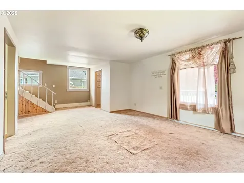 402 S Buckner Street Centralia WA 98531