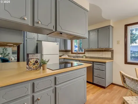 14412 NE Douglas Fir Court Vancouver WA 98684