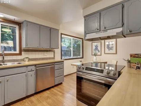 14412 NE Douglas Fir Court Vancouver WA 98684
