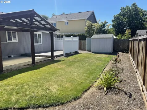 1238 Colton Way Eugene OR 97402